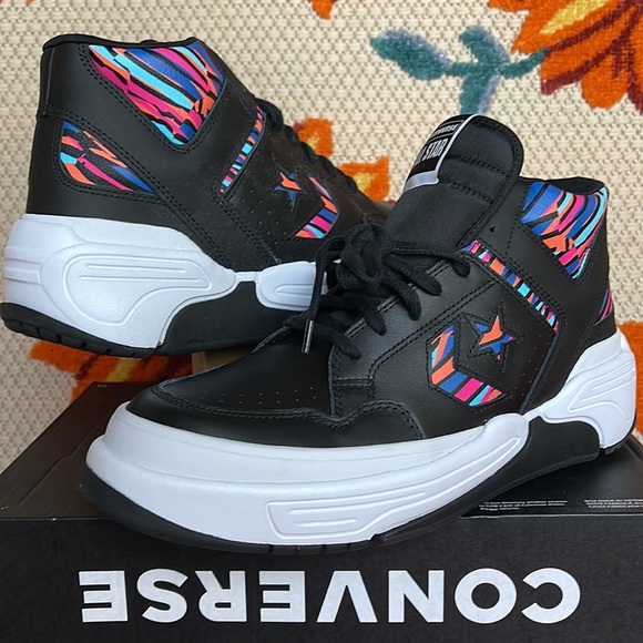 Converse 172656C
WEAPON CX MID
BLACK/PRIME PINK/GAME ROYAL
Men’s sneakers - Picture 9 of 16